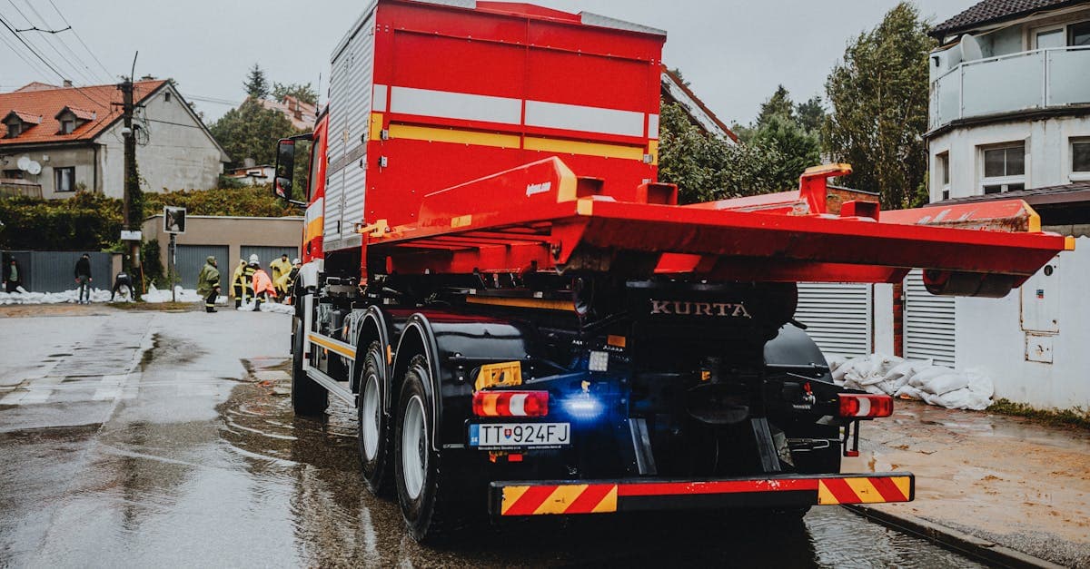 Cover Image for How Roadside Assistance Handles Flat Tire Changes