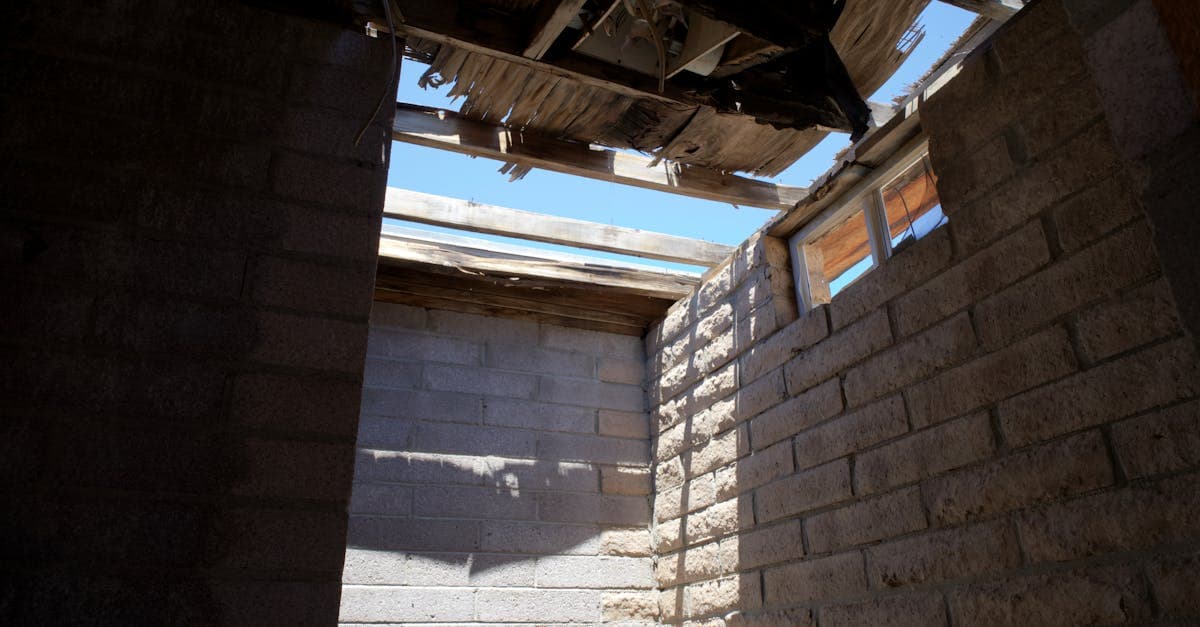 The Age of Your Roof and How It Affects Insurance Coverage for Leaks