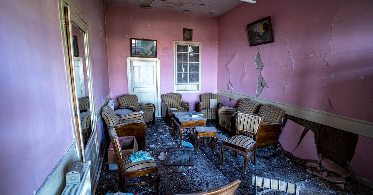 Cover Image for Does Flood Insurance Cover My Foundation? Structural Coverage Explained